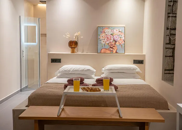 Luxury Stone Aris, Ideally Located Just A 5-minute Walk From Restaurants And Shops * Divaráta